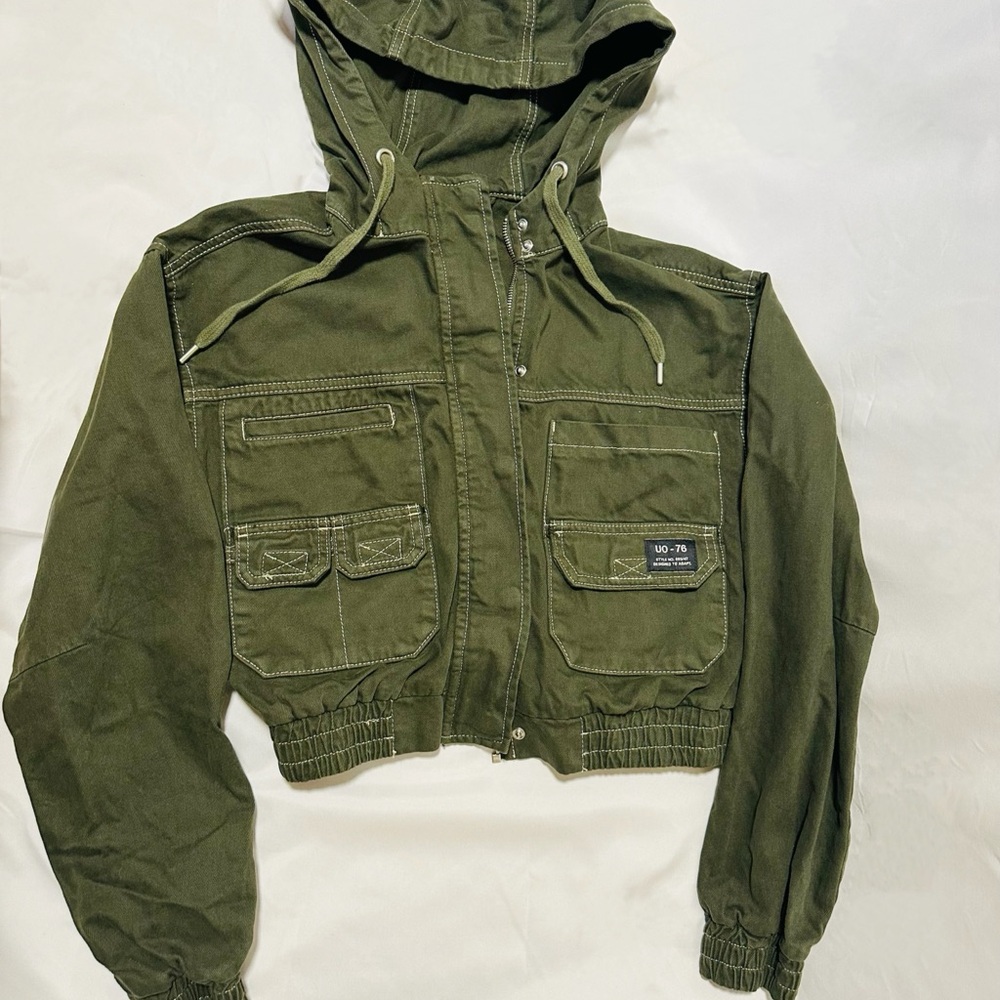 BDG Utility Jacket - Picture 2 of 3